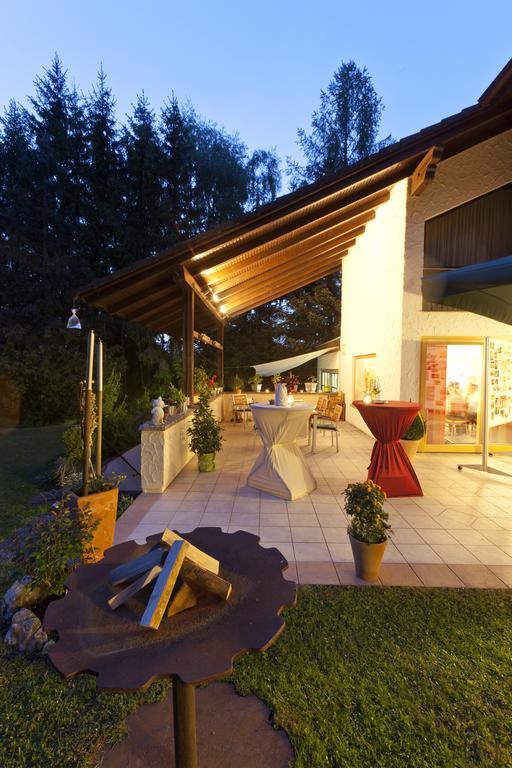 Erkheimer Landhaus ภายนอก รูปภาพ